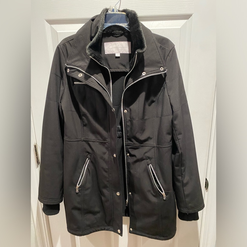 Women’s size L Jessica Simpson, black lightweight winter, coat water repellent